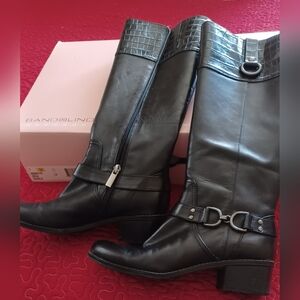 Bandolino Black Croc-Embossed Leather Heeled Boots, Women's Sz 7